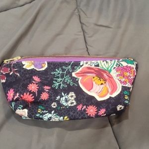 Modern‎ makerie oil bag